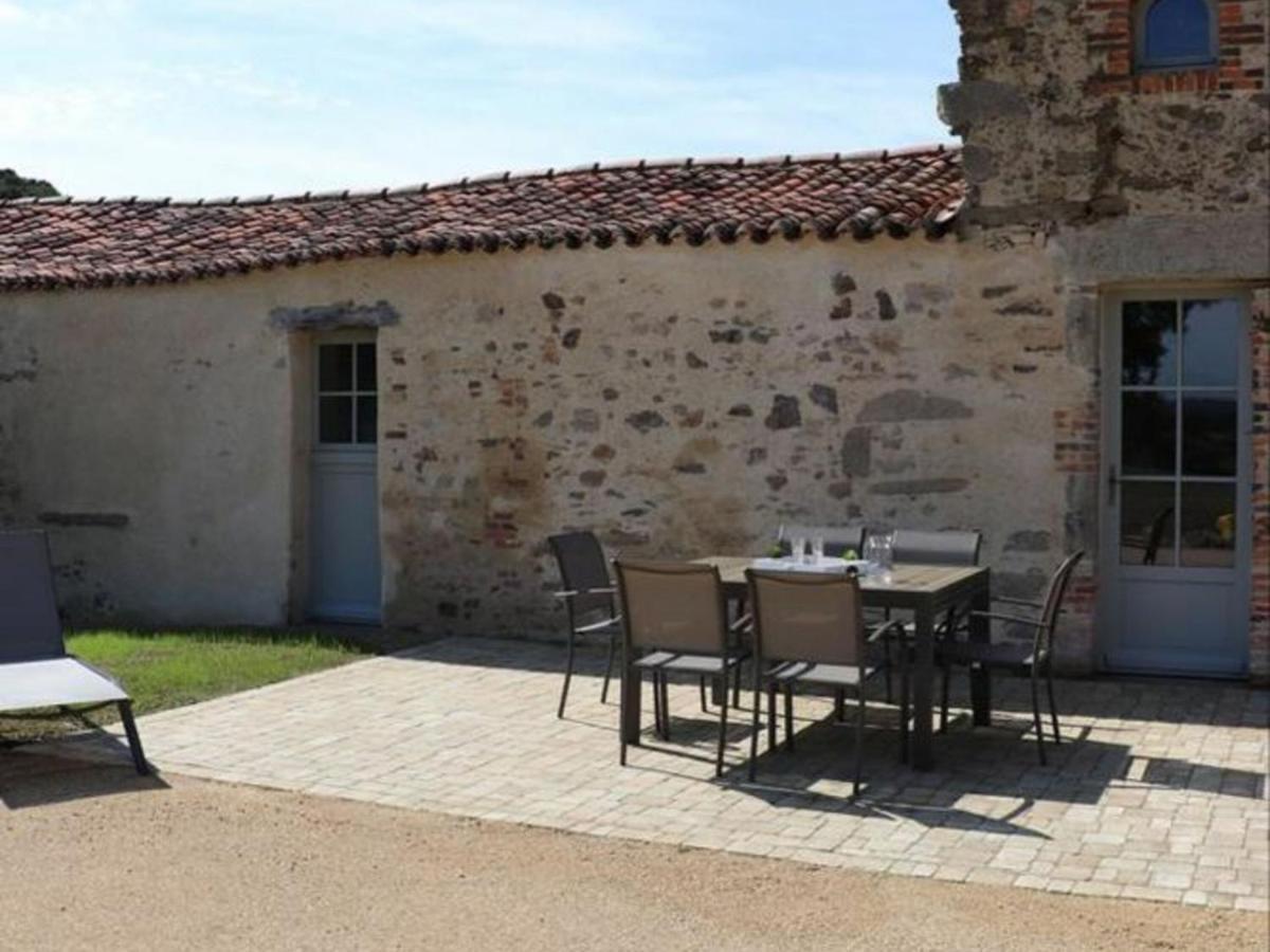 Gite 18Eme Renove Avec Piscine Couverte, Terrasse, Loisirs Et Wifi - 6 Pers. - Fr-1-426-432 Les Herbiers Dış mekan fotoğraf